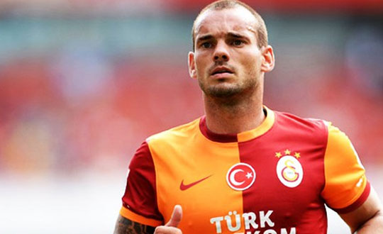 Sneijder merak edilen olay anlatt