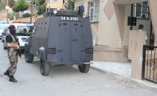 stanbul polisinden afak operasyonu