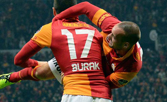 Sneijder'den Burak Ylmaz ve kavga aklamas!