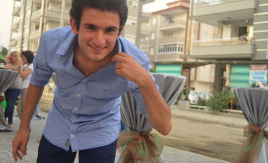 niversiteli gencin akl almaz lm
