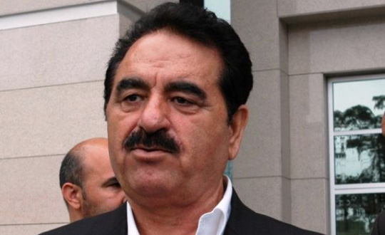 Tatlses Twitter'dan isyan etti: 'El insaf ya!'
