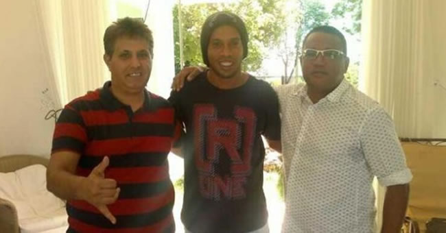 Beikta Ronaldinho ile resmen gryor!