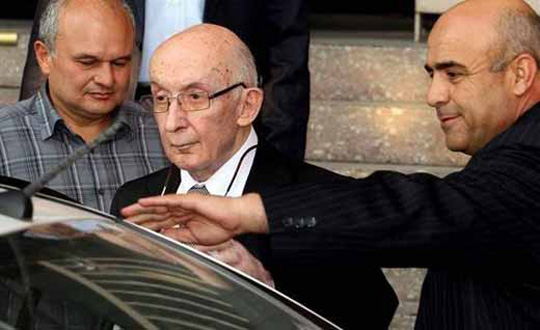 Emekli Orgeneral Teoman Koman srlaryla ld