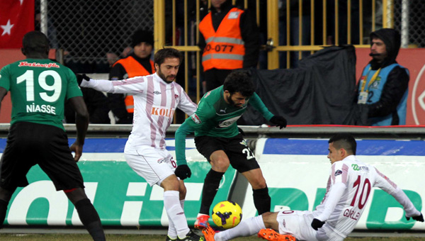 Elazspor'dan kritik galibiyet