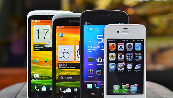 2013'te en fazla satan akll telefon hangisi?