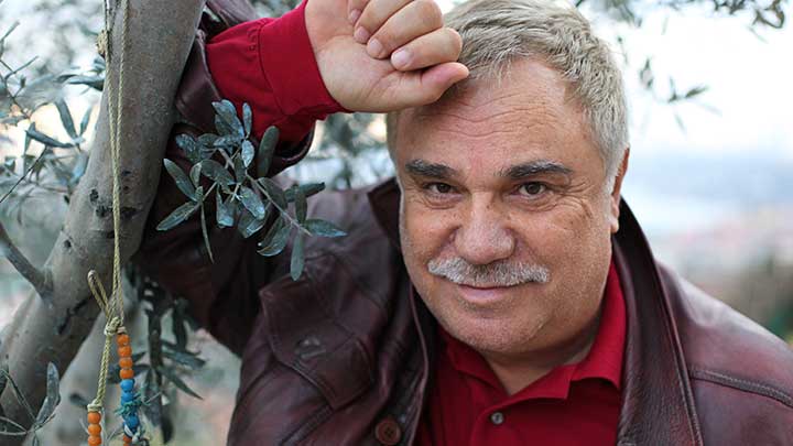 Ezeli muhalif olmak yalnz kalmaktr