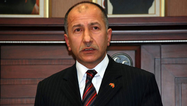 MHPye paralel komplo! hsan Barutu Star'a konutu