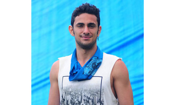 Survivor Mert en byk pimanln anlatt