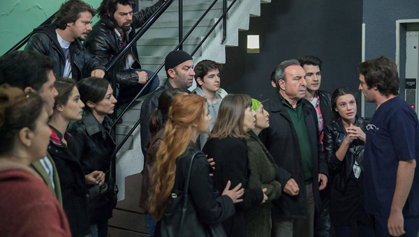 Arka Sokaklar 330. blm fragman - zeti ! Arka Sokaklar son fragman ! izle 17 Mays 2014