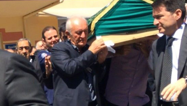 Ali en'in torunu Alp Ali en'n hayatn kaybettii kazada kahreden detay!