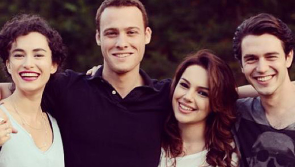 Kerem Bursin- Yamur Tanrsevsin akndan ilk kare!