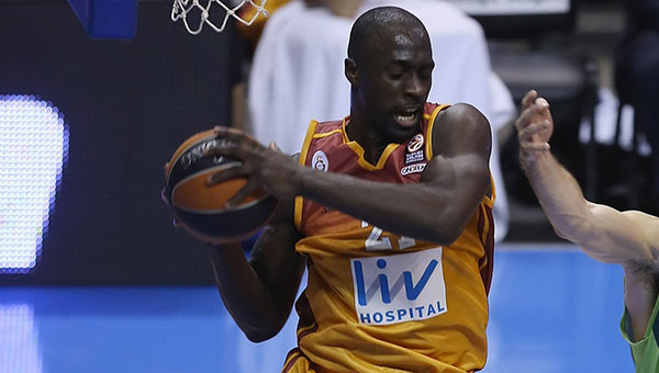 Pops Mensah-Bonsu Olympiakos'da