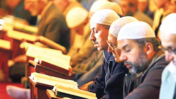 Peygamberimiz Ramazanda Cebrail ile mukabele okurdu