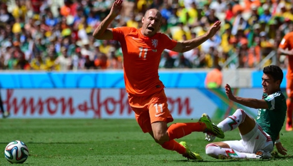 Robben: 'Kendimi yere attm!'