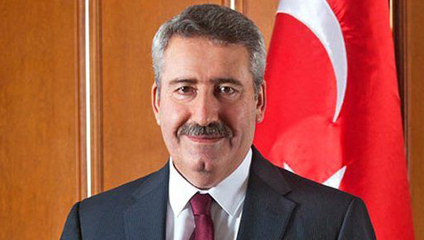 Gemiten Gnmze Diyarbakrl lim Adamlar, Yazarlar ve Sanatlar kitab yaynland