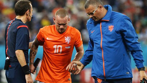Olay adam Sneijder konutu: Nefret ediyorum