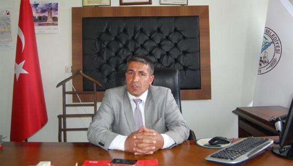 Bir 'at aday' istifas daha