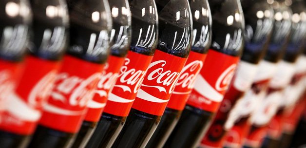 Coca-Cola o �lkedeki reklamlar�n� geri �ekti