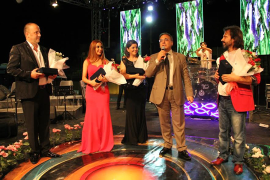 TRT Mzik Egeden Ezgiler Program Canl Yayn 