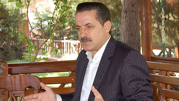 Bakan elik'ten CHP liderine istifa yant