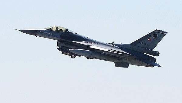 Trk F-16'lar Azerbaycan'da