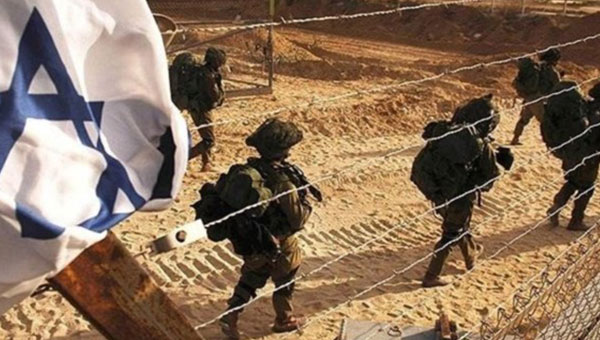 srail buldozerleri Gazze'ye girdi