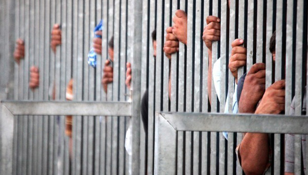 Msr'da darbe kart 18 kiiye hapis cezas