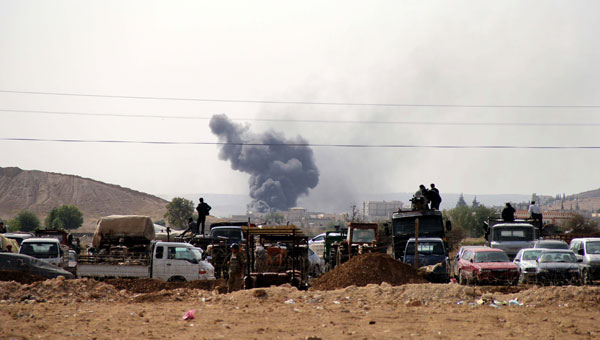 Kobani yanyor! ID ilerliyor, YPG sokak savana hazrlanyor