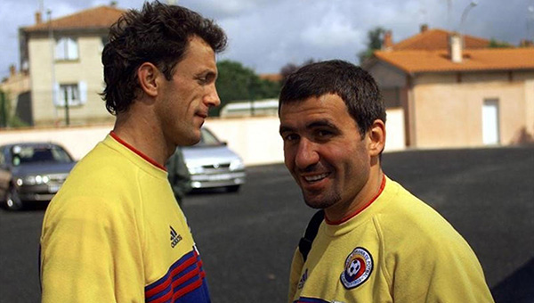 Hagi'den efsane futbolcu Popoescu'ya destek      