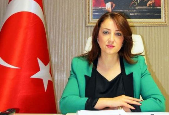 Nezaket Emine Atasoy'a Onur dl