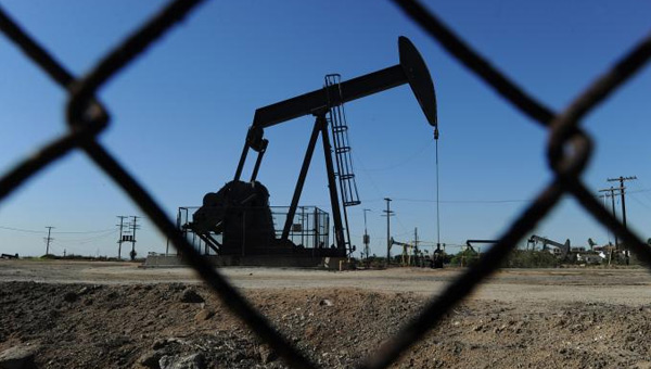 OPEC devam karar ald, petrol fiyatlar dibe vurdu!