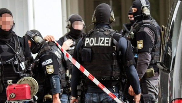 Almanya'da 3 Trk casusluk iddiasyla gzaltna alnd 