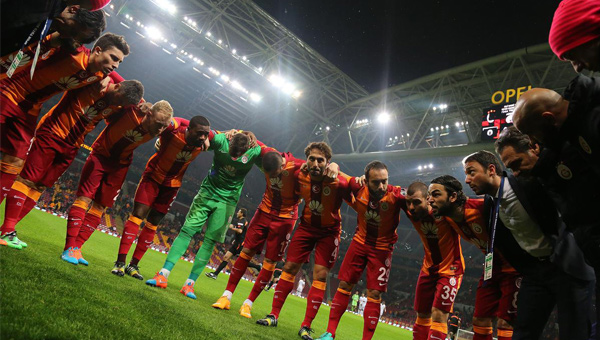 Galatasaray dnyann 17. futbol markas!