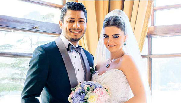 Pelin Karahan anne oldu!