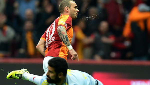 Sneijder'in Volkan'a gol att top satld!
