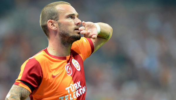 Sneijder derbiye yetiti ama...