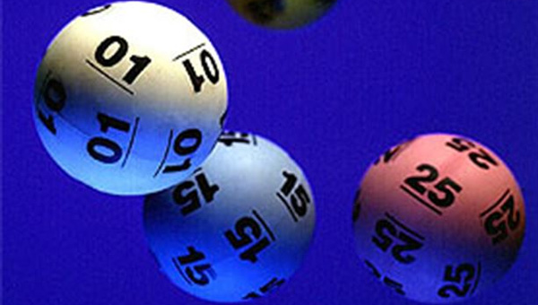 03.01.2014 tarihli Saysal Loto ekildi