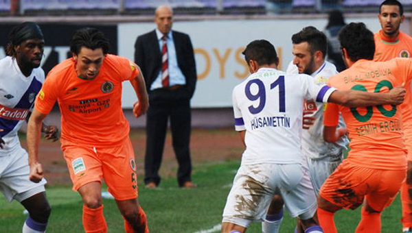 Orduspor ilk yar 7 puan toplayabildi!