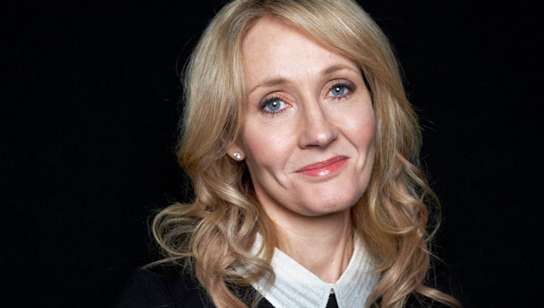 J.K.Rowling: ''Murdoch'tan sorumluysam kendi kendimi aforoz edeceim''