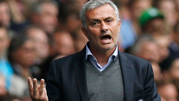 Mourinho'dan hakeme: 'ok imansn'