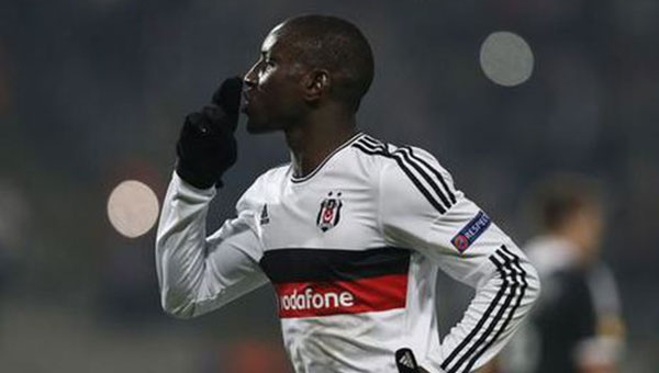 Demba Ba'dan tm dnyaya 61:8 mesaj