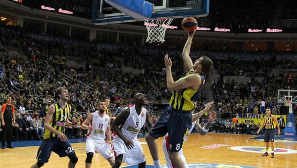 Fenerbahe Spanoulis'i durduramad!