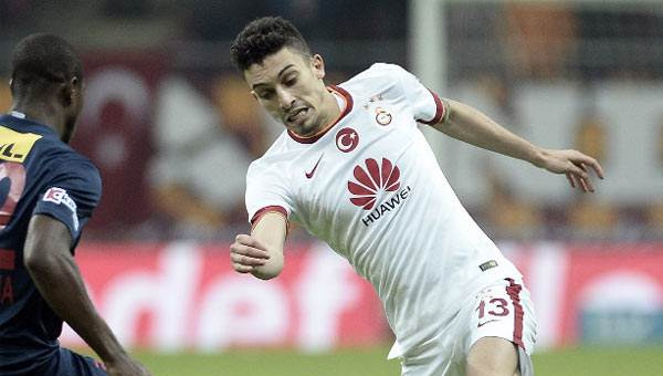 Alex Telles'ten transfer aklamas!