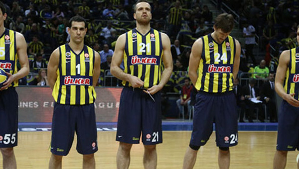 Fenerbahe lker deplasmanda kazanyor!