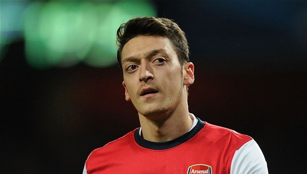 Wenger'den Mesut'a kilo uyars!