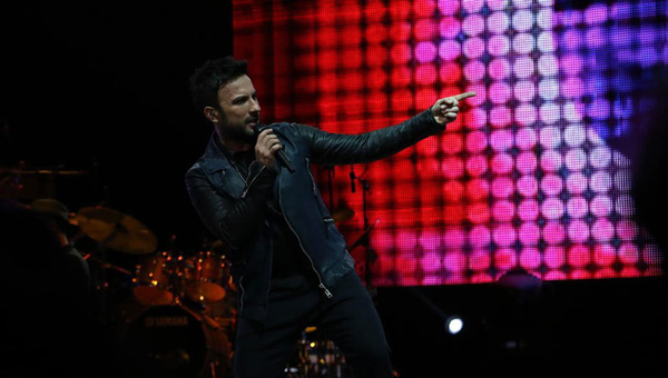 Tarkan stanbul'u terk etti!