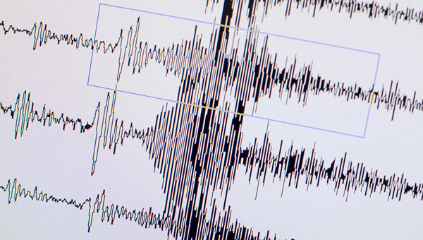 Akdeniz'de 4.9 byklnde deprem