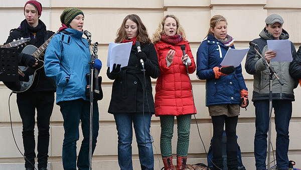 Avusturya'da rk saldrlar protesto edildi