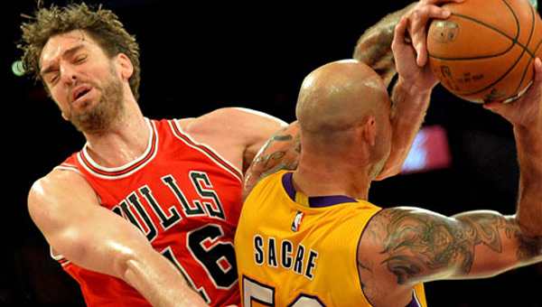 LA Lakers, iki uzatma sonras Bulls'u devirdi!