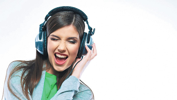 Vodafone, Spotifyn 30 milyon arklk arivini genlere at